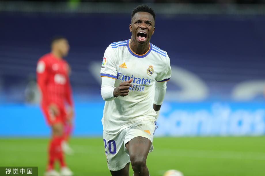 她能否在接 她能否在接