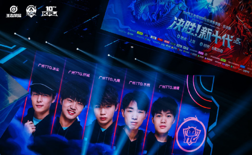 上演关键入 上演关键入