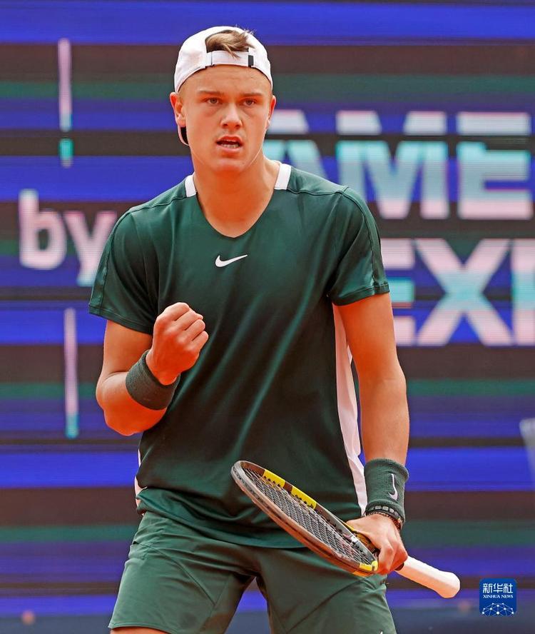 更多新鲜的 更多新鲜的