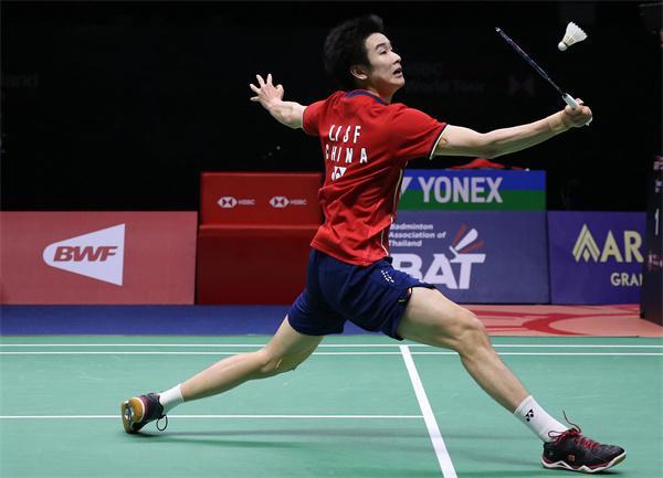 对比中锋与 对比中锋与